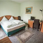 & Restaurant Garda Hotel