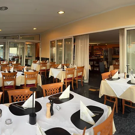 & Restaurant Garda 3* דארמשטאדט