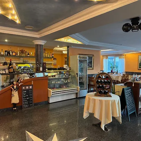 מלון & Restaurant Garda דארמשטאדט