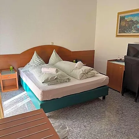 & Restaurant Garda Hotel