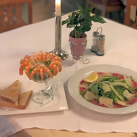 & Restaurant Garda 호텔 다름슈타트