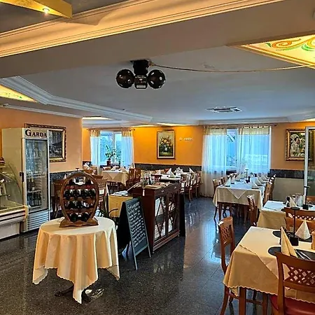 & Restaurant Garda 호텔 3*