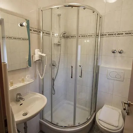 & Restaurant Garda דארמשטאדט