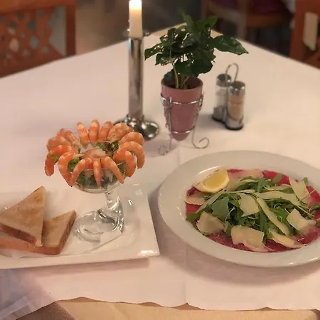 酒店 加尔达酒店&餐厅 3*