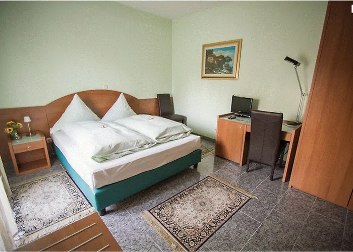 & Restaurant Garda Hotel