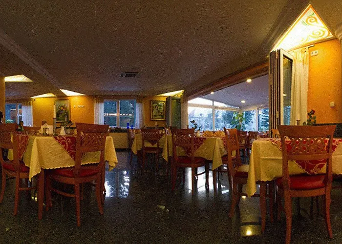 & Restaurant Garda 3*