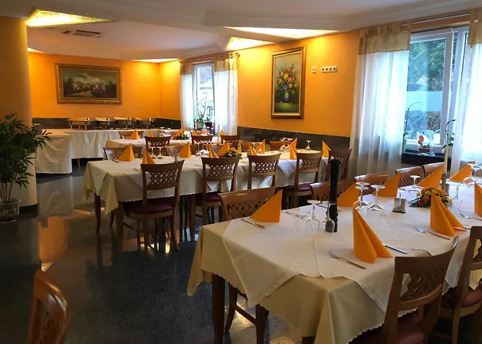 & Restaurant Garda Hotel