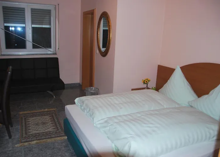 & Restaurant Garda Darmstadt